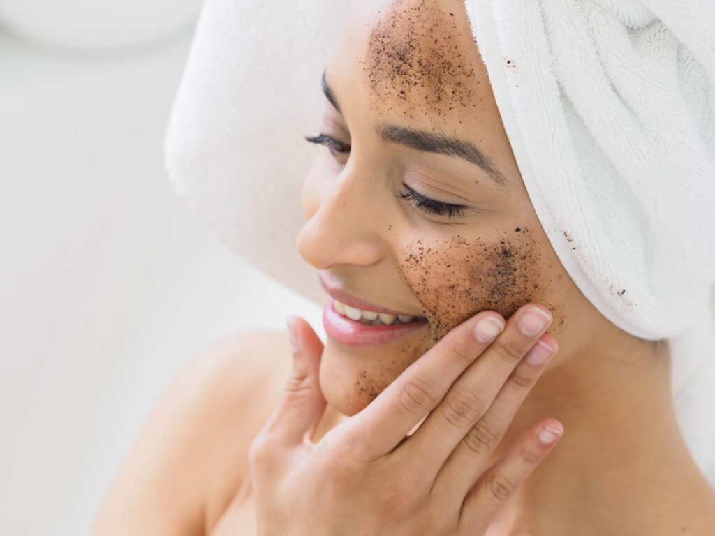 Como Clarear Manchas no Rosto de Forma Natural e Segura